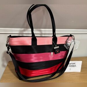 NWOT Harvey’s Tough Love Medium Streamline Tote
